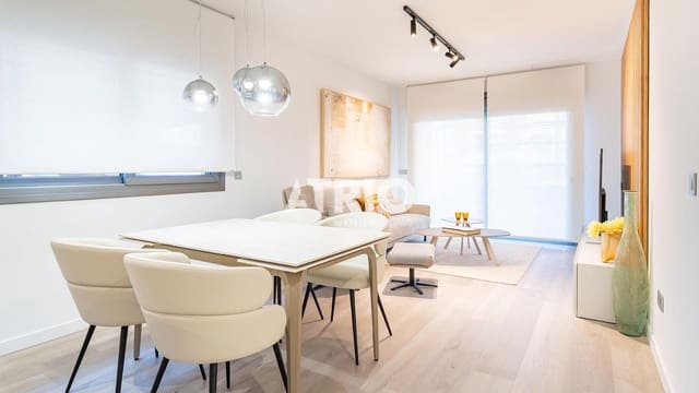 2 soveværelse Lejlighed til salg i Ses Salines med garage - € 595.000 (Ref: 9847927)