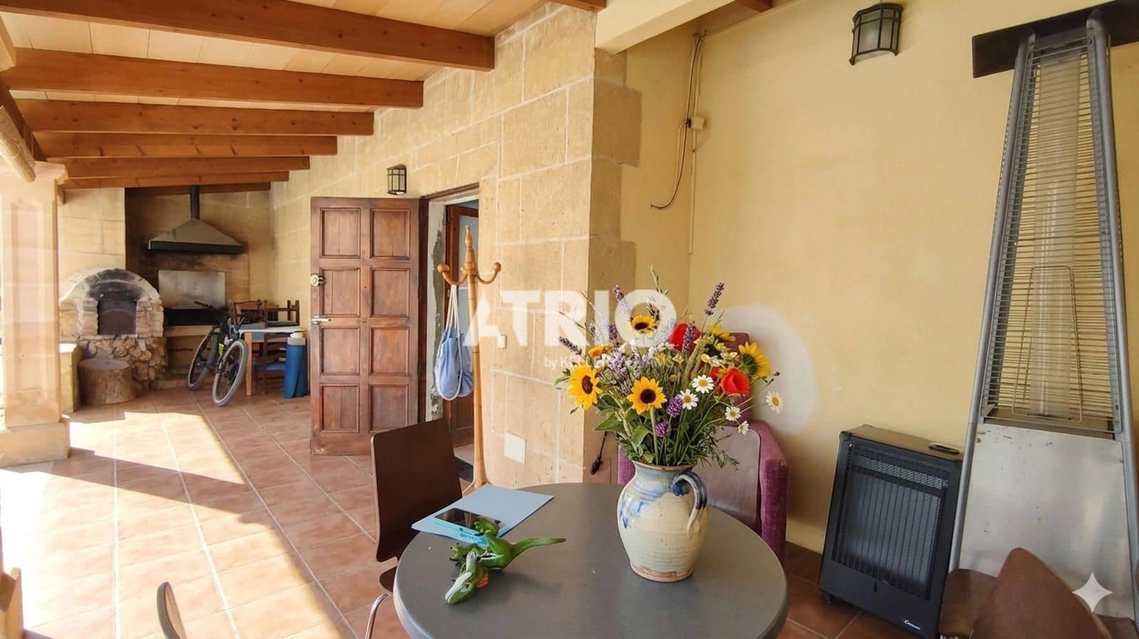 4 bedroom Villa for sale in Portol with pool - € 849,000 (Ref: 9848261)