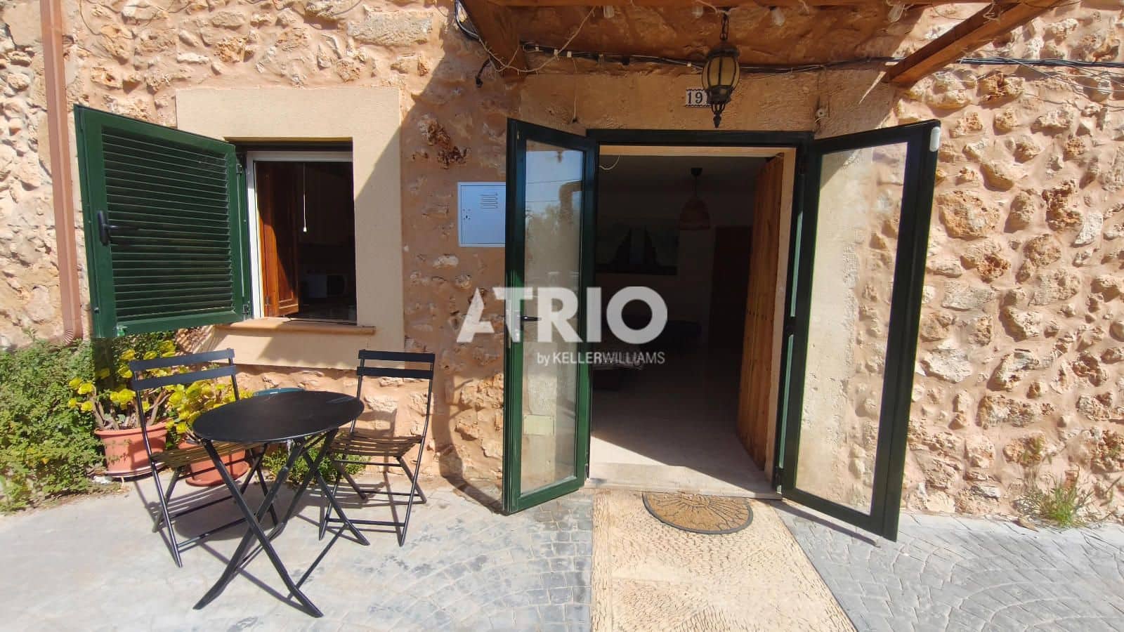 4 bedroom Villa for sale in Portol with pool - € 849,000 (Ref: 9848261)