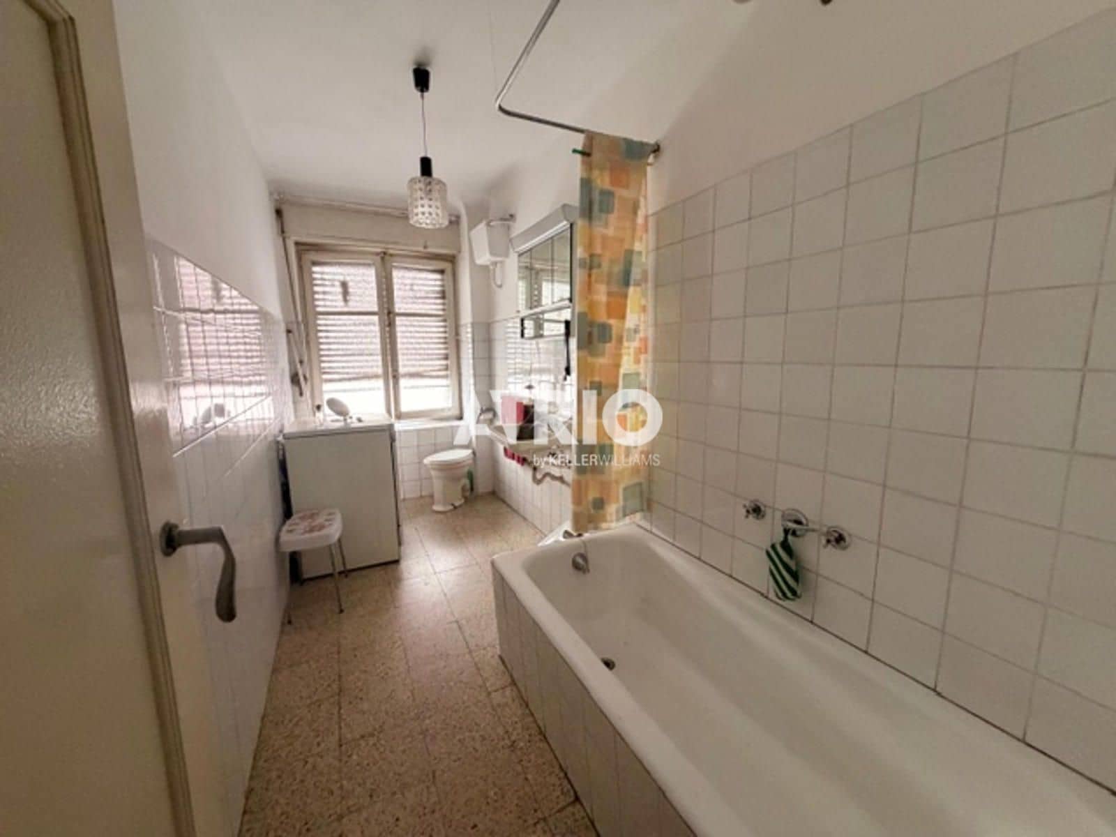 4 bedroom Flat for sale in Burgos city - € 175,000 (Ref: 9854282)