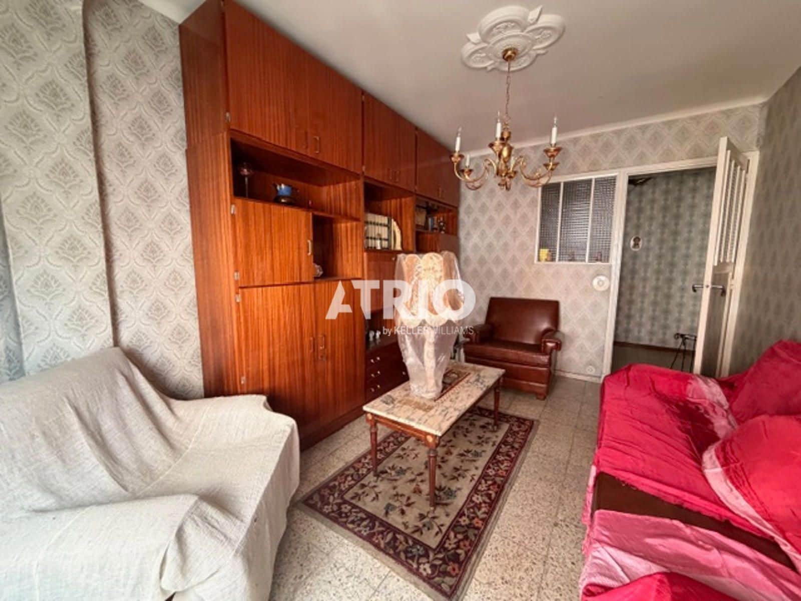 4 bedroom Flat for sale in Burgos city - € 175,000 (Ref: 9854282)