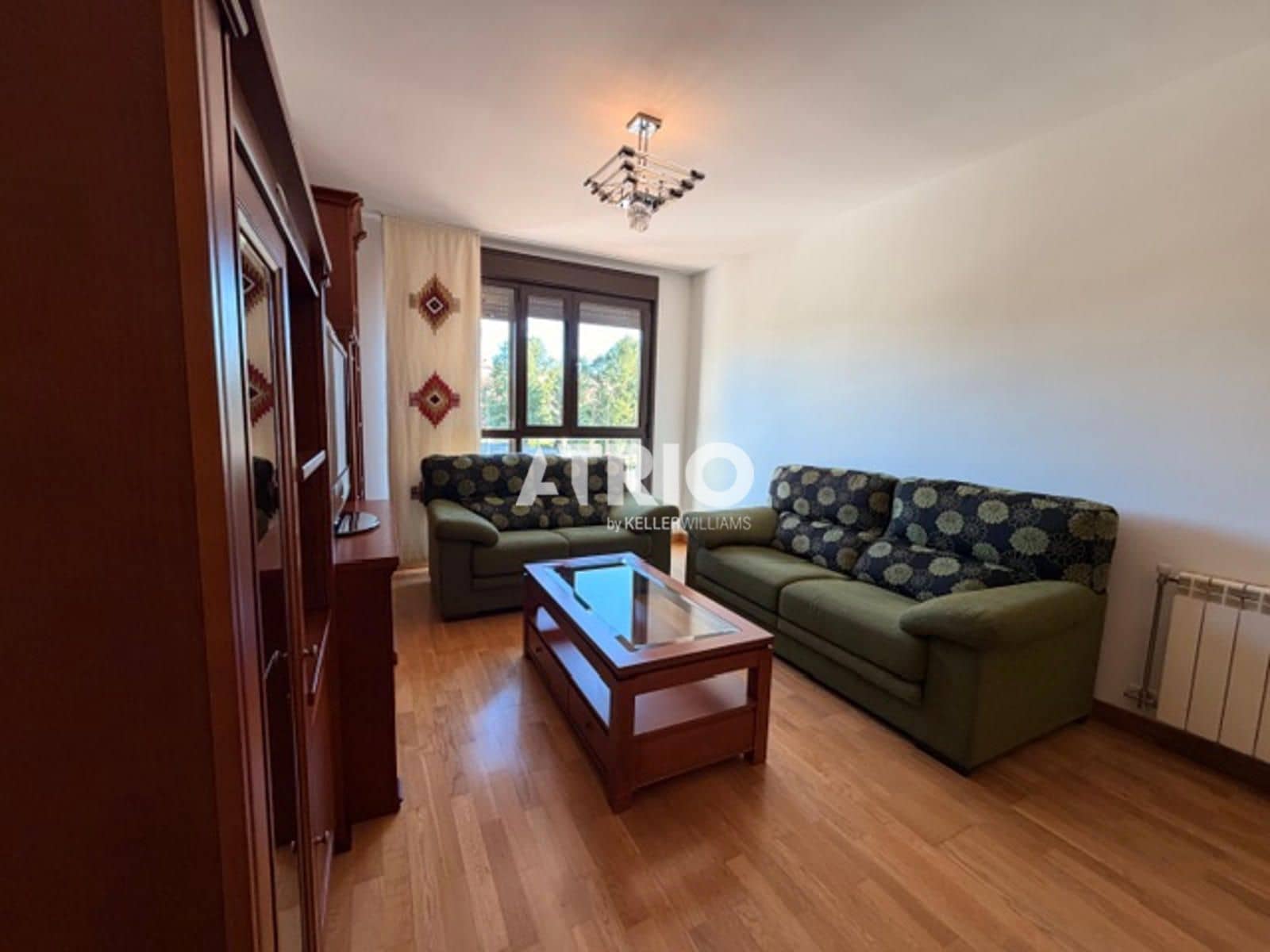 Appartement de 3 chambres à louer à Burgos ville - 950 € (Ref: 9854283)
