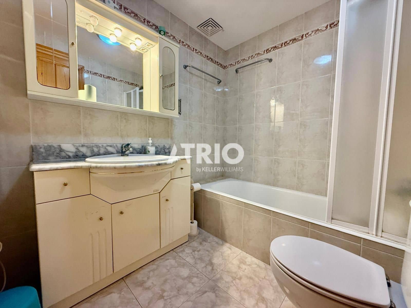 3 soverom Leilighet til salgs i Ca'n Picafort med garasje - € 389 000 (Ref: 9854462)