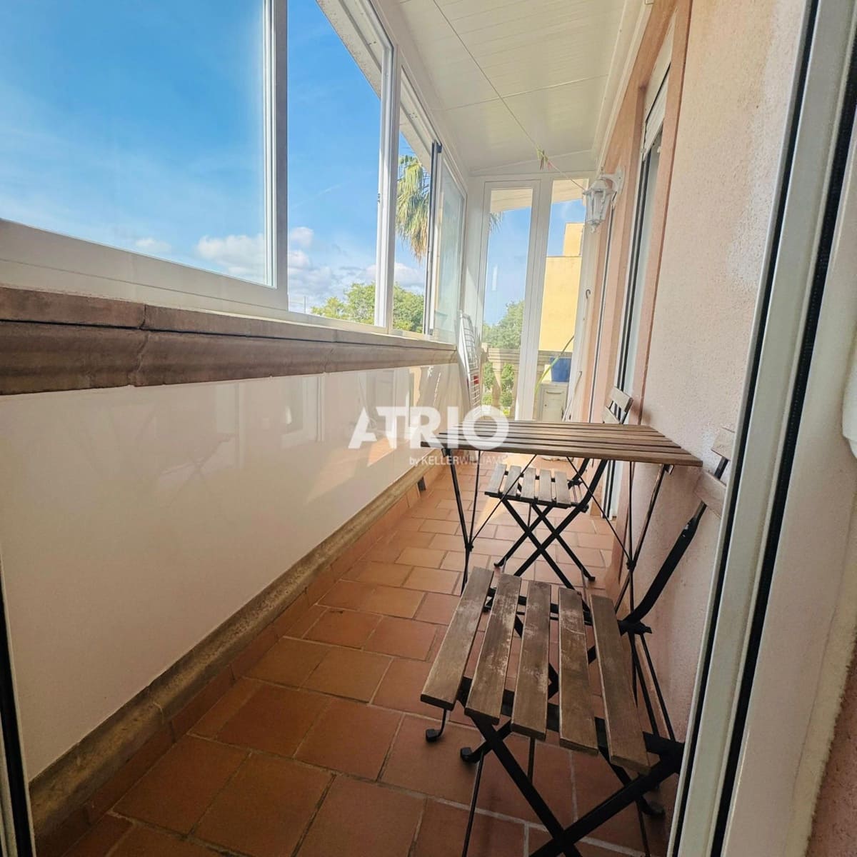 3 bedroom Flat for sale in Son Ferrer with garage - € 425,000 (Ref: 9858317)