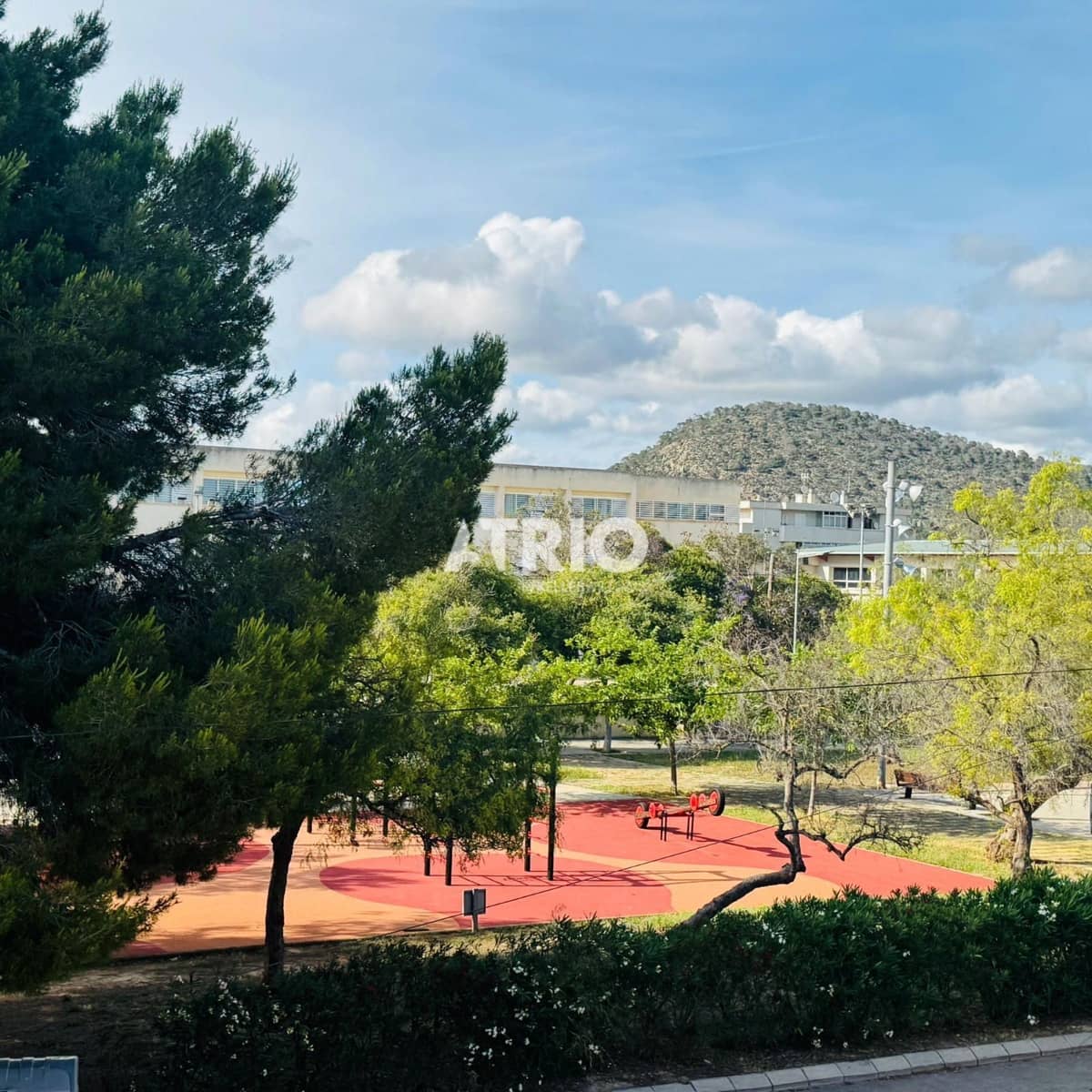 3 bedroom Flat for sale in Son Ferrer with garage - € 425,000 (Ref: 9858317)