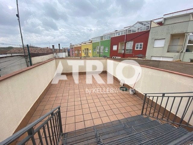 3 Zimmer Haus zu vermieten in Burgos Stadt mit Garage - 1.500 € (Ref: 9858819)