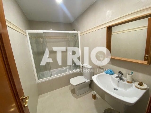 3 Zimmer Haus zu vermieten in Burgos Stadt mit Garage - 1.500 € (Ref: 9858819)