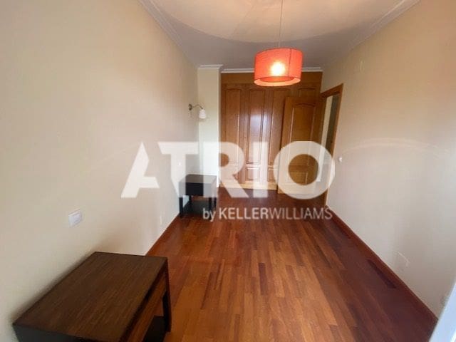 3 Zimmer Haus zu vermieten in Burgos Stadt mit Garage - 1.500 € (Ref: 9858819)
