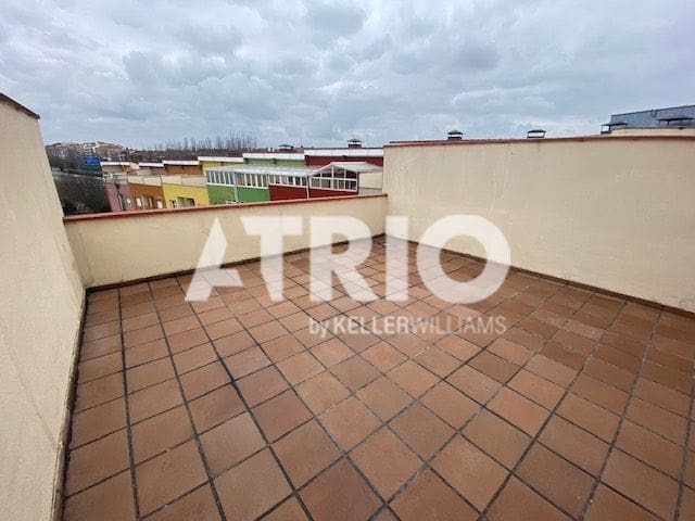 3 Zimmer Haus zu vermieten in Burgos Stadt mit Garage - 1.500 € (Ref: 9858819)