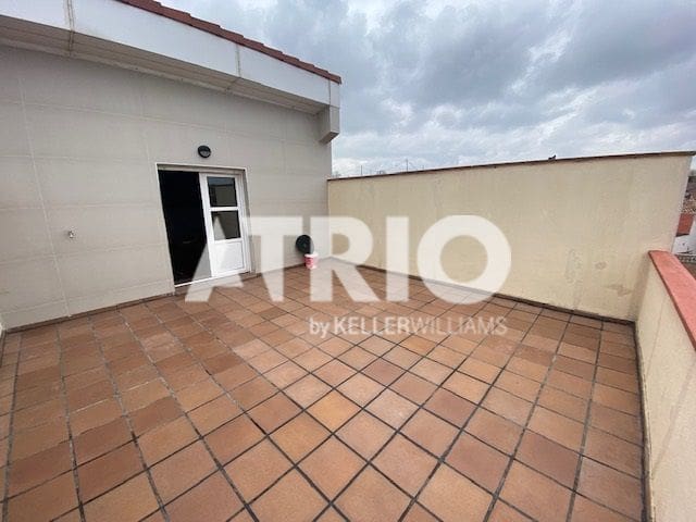 3 Zimmer Haus zu vermieten in Burgos Stadt mit Garage - 1.500 € (Ref: 9858819)