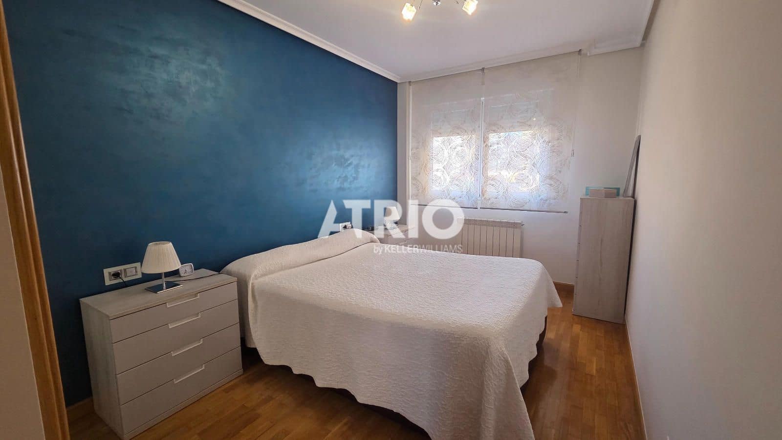 3 bedroom Flat for sale in Burgos city with garage - € 253,000 (Ref: 9867953)