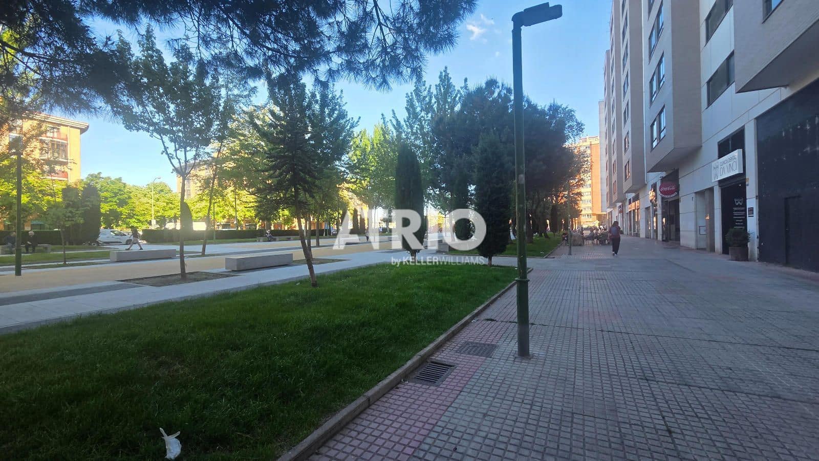 3 bedroom Flat for sale in Burgos city with garage - € 253,000 (Ref: 9867953)