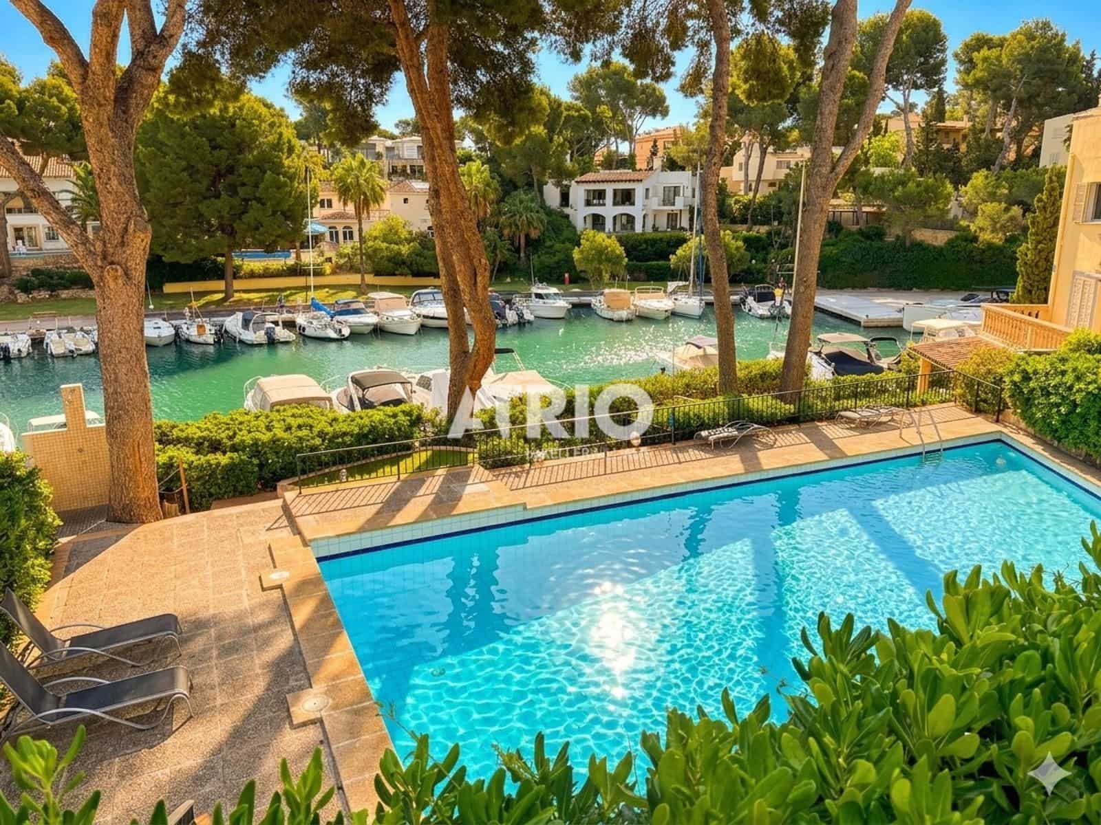 Piso de 2 habitaciones en Santa Ponsa en venta con piscina garaje - 990.000 € (Ref: 9872446)