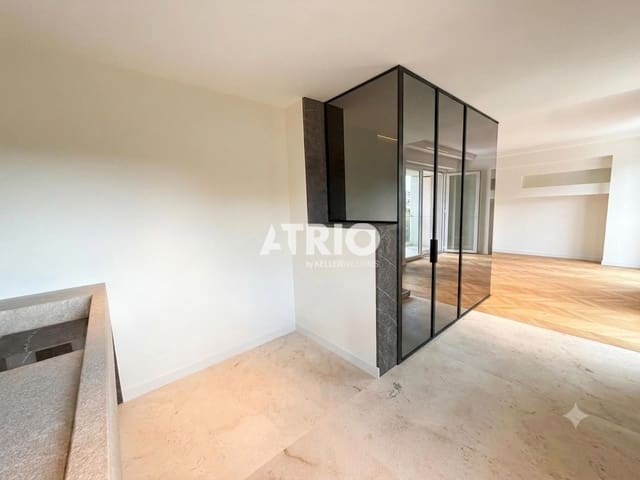 2 sypialnia Mieszkanie na sprzedaż w Santa Ponsa, Calvià z basenem garażem - 990 000 € (Ref: 9872446)