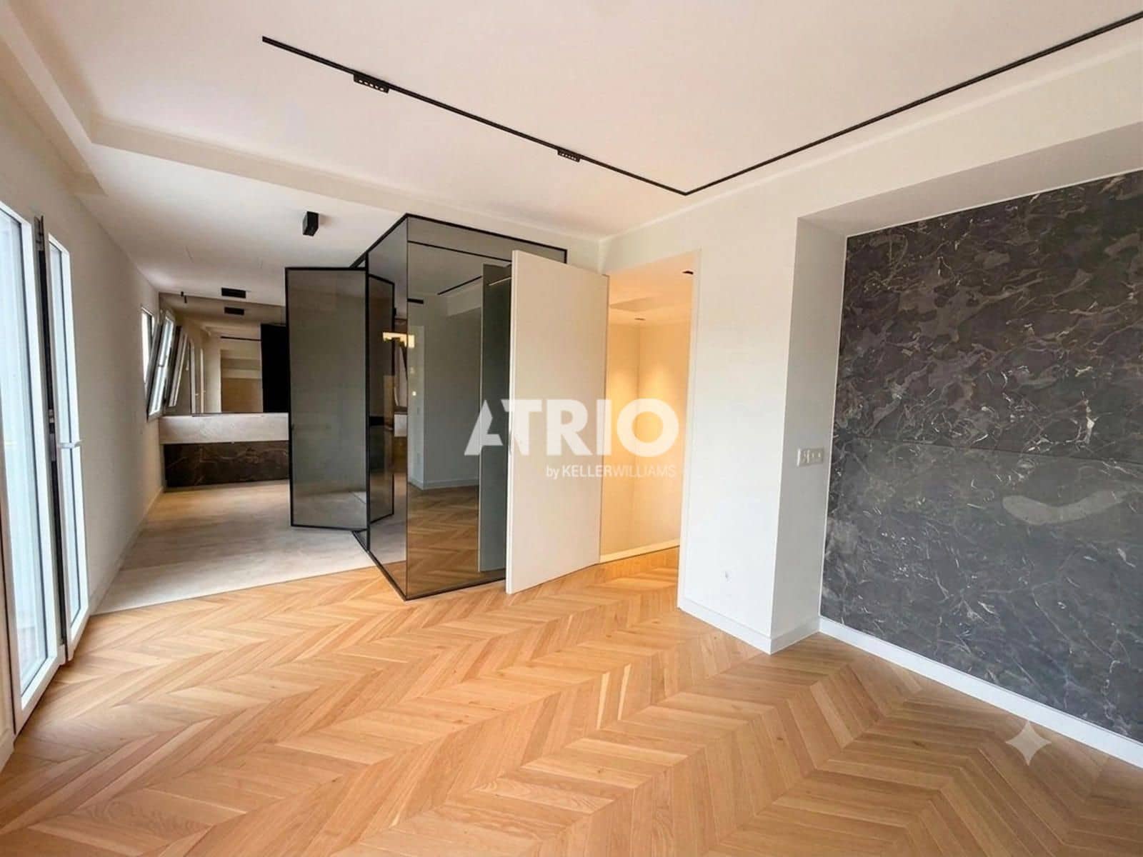 2 chambre Appartement à vendre à Santa Ponsa avec piscine garage - 990 000 € (Ref: 9872446)