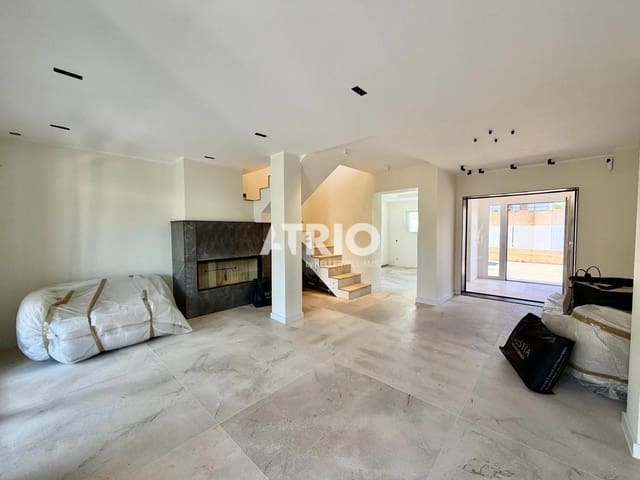 2 sypialnia Mieszkanie na sprzedaż w Santa Ponsa, Calvià z basenem garażem - 990 000 € (Ref: 9872446)