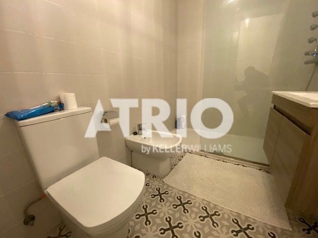 2 bedroom Flat for rent in Burgos city - € 950 (Ref: 9877736)