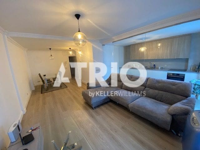 2 bedroom Flat for rent in Burgos city - € 950 (Ref: 9877736)