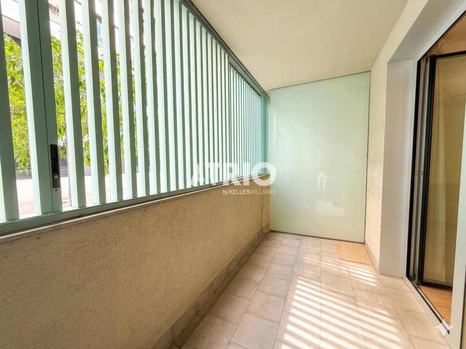 2 soverom Leilighet til salgs i Palma de Mallorca med svømmebasseng garasje - € 595 000 (Ref: 9880256)