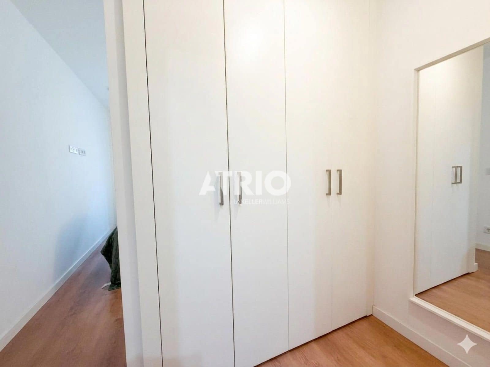 2 soverom Leilighet til salgs i Palma de Mallorca med svømmebasseng garasje - € 595 000 (Ref: 9880256)