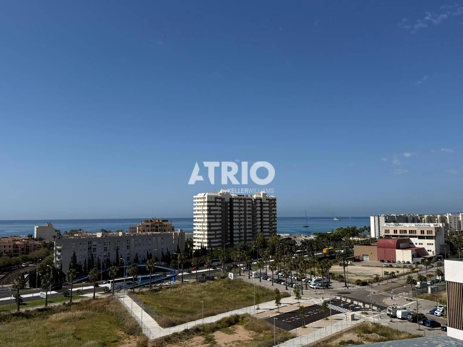 2 soverom Leilighet til salgs i Palma de Mallorca med svømmebasseng garasje - € 595 000 (Ref: 9880256)