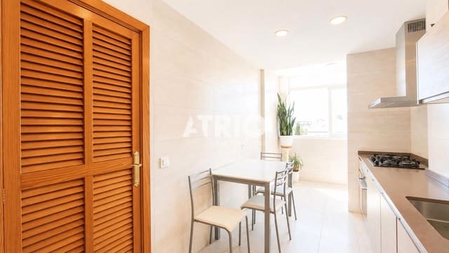 3 soveværelse Lejlighed til salg i Arxiduc, Palma de Mallorca - € 490.000 (Ref: 9911892)