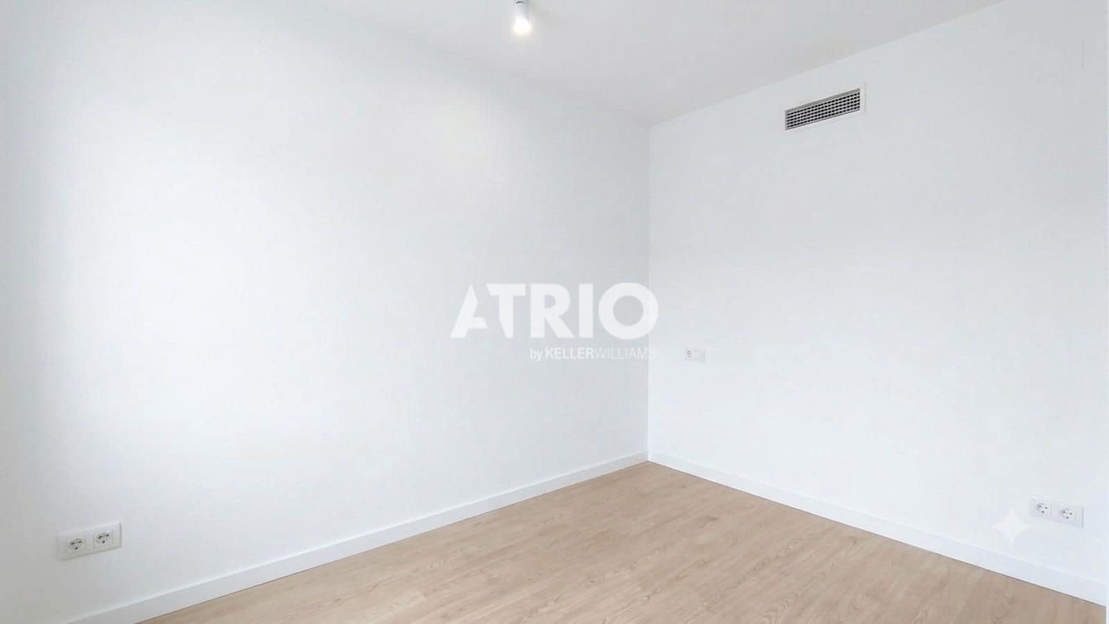 2 makuuhuone Asunto myytävänä paikassa L'Arenal / S'Arenal - 235 000 € (Ref: 9921120)