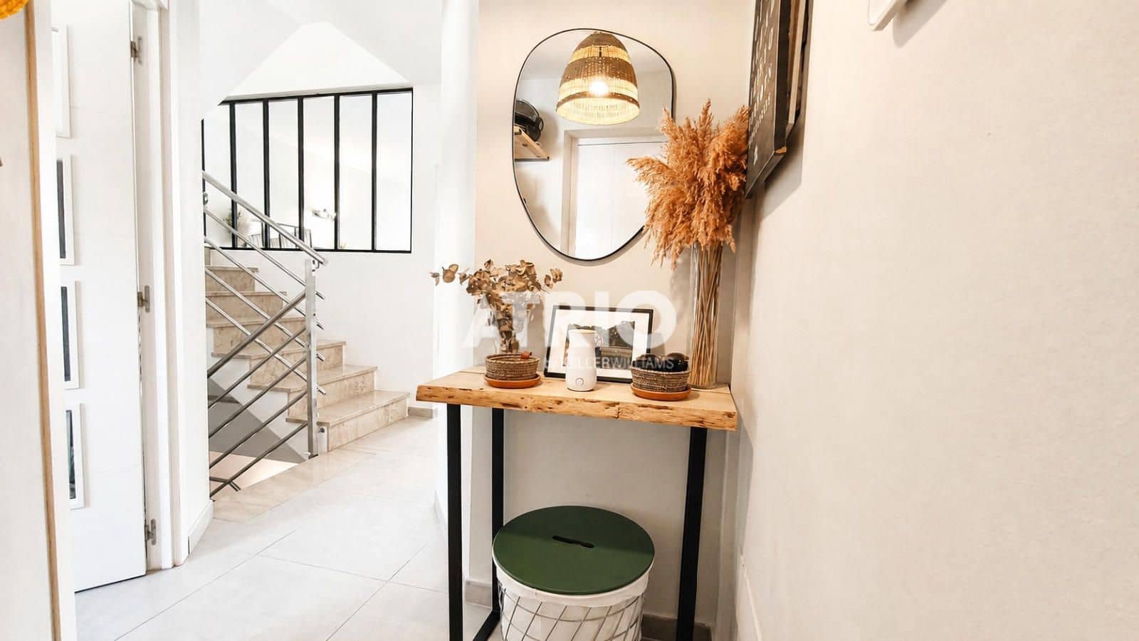 4 bedroom Townhouse for sale in Marratxi with garage - € 679,000 (Ref: 9926328)