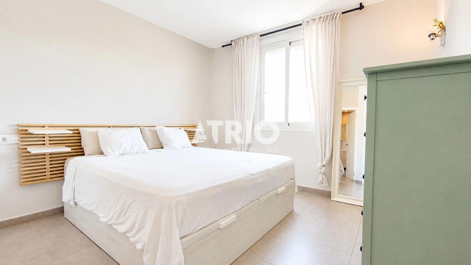 4 bedroom Townhouse for sale in Marratxi with garage - € 679,000 (Ref: 9926328)
