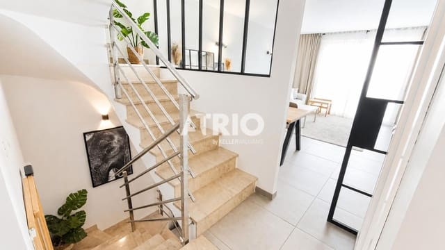 4 soverom Hus til salgs i Marratxí med garasje - € 679 000 (Ref: 9926328)