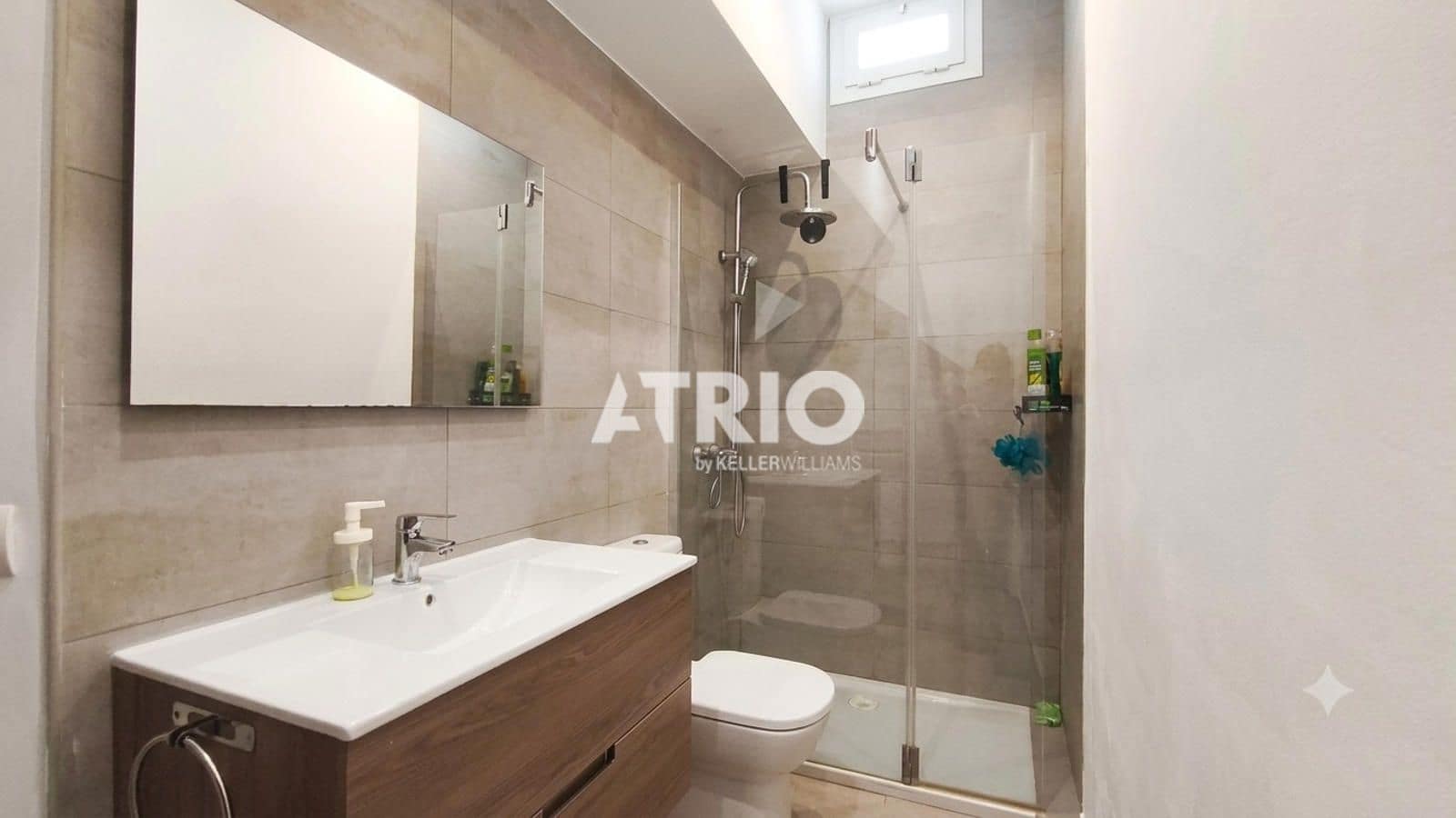 4 bedroom Townhouse for sale in Marratxi with garage - € 679,000 (Ref: 9926328)