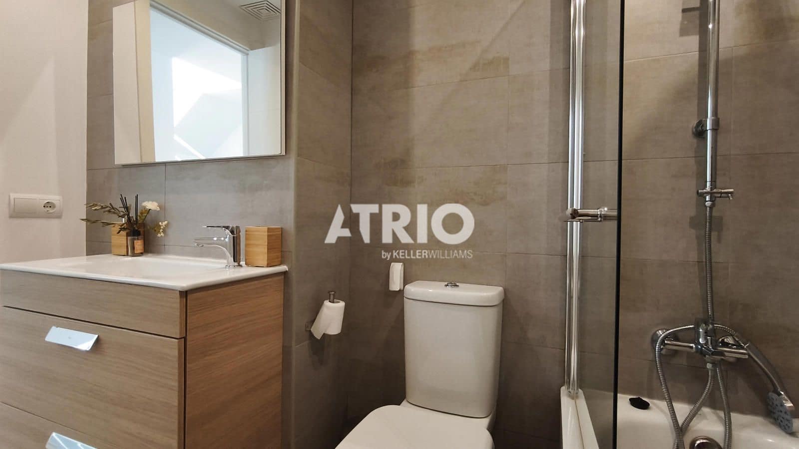 4 bedroom Townhouse for sale in Marratxi with garage - € 679,000 (Ref: 9926328)