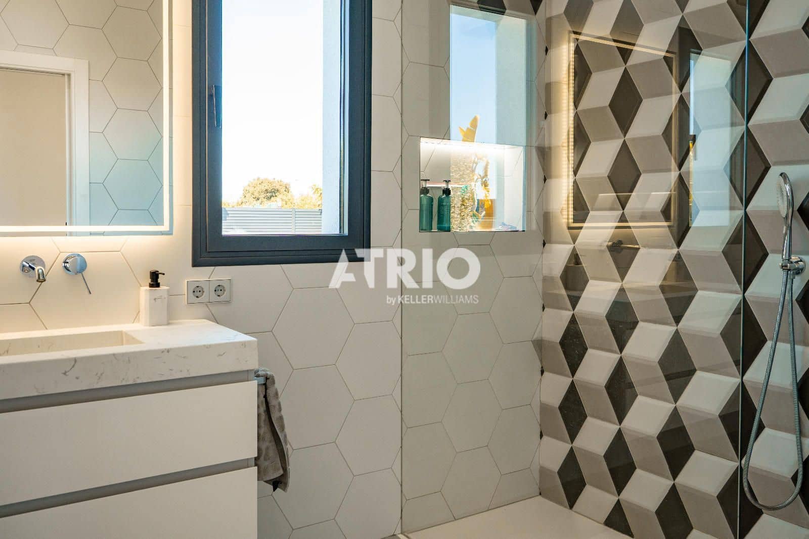 4 soverom Villa til salgs i Sa Cabaneta / La Cabaneta med svømmebasseng garasje - € 1 890 000 (Ref: 9941226)