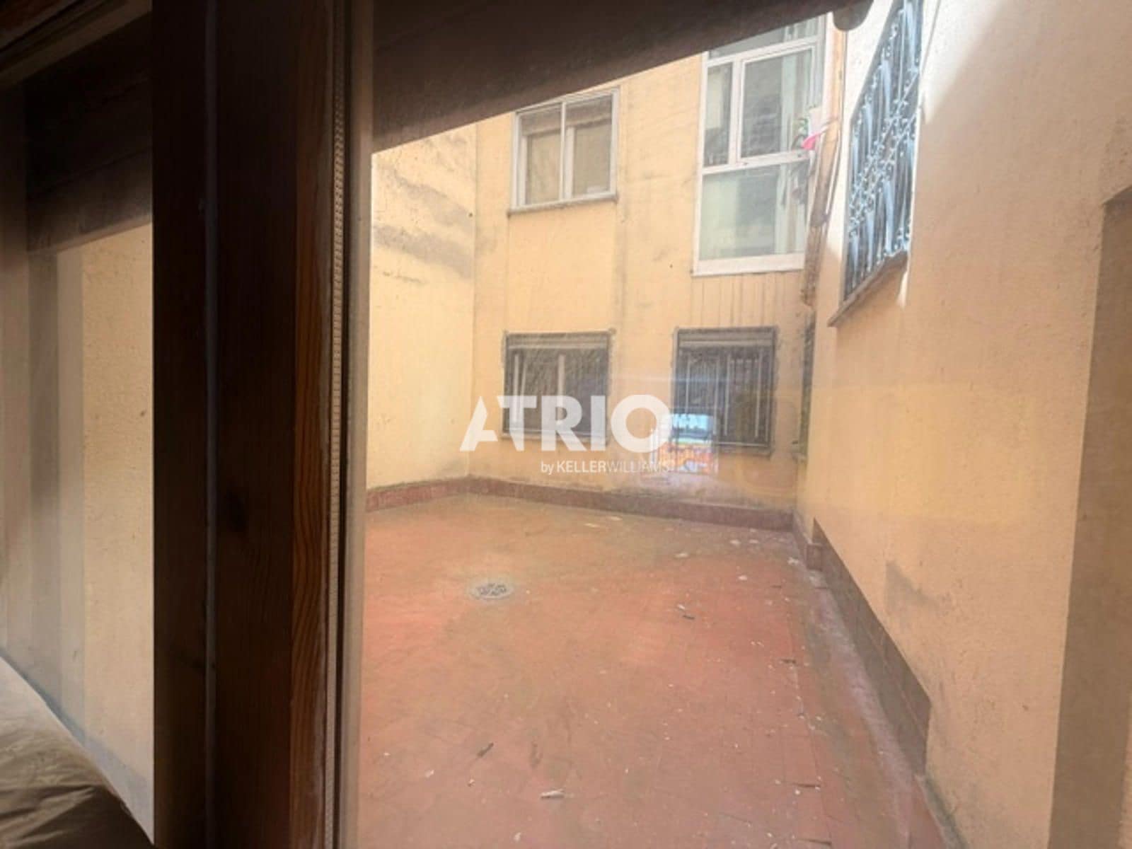 3 bedroom Flat for sale in Burgos city - € 145,000 (Ref: 9961026)