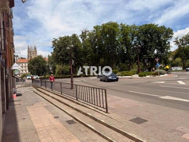 3 soveværelse Lejlighed til salg i Burgos by - € 145.000 (Ref: 9961026)