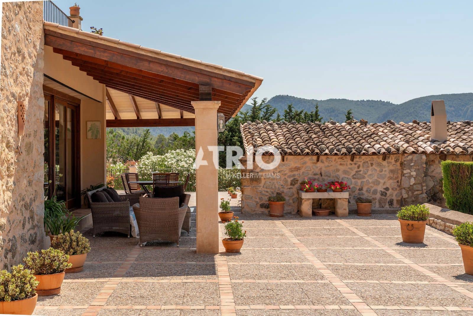 5 slaapkamer Villa te koop in Calvia met zwembad garage - € 2.800.000 (Ref: 9968628)