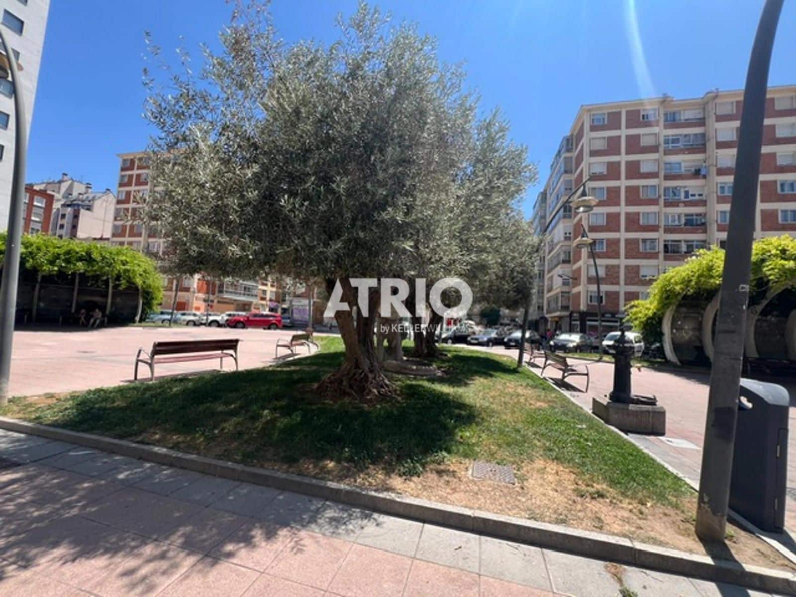3 slaapkamer Flat te huur in Burgos stad - € 750 (Ref: 9973854)