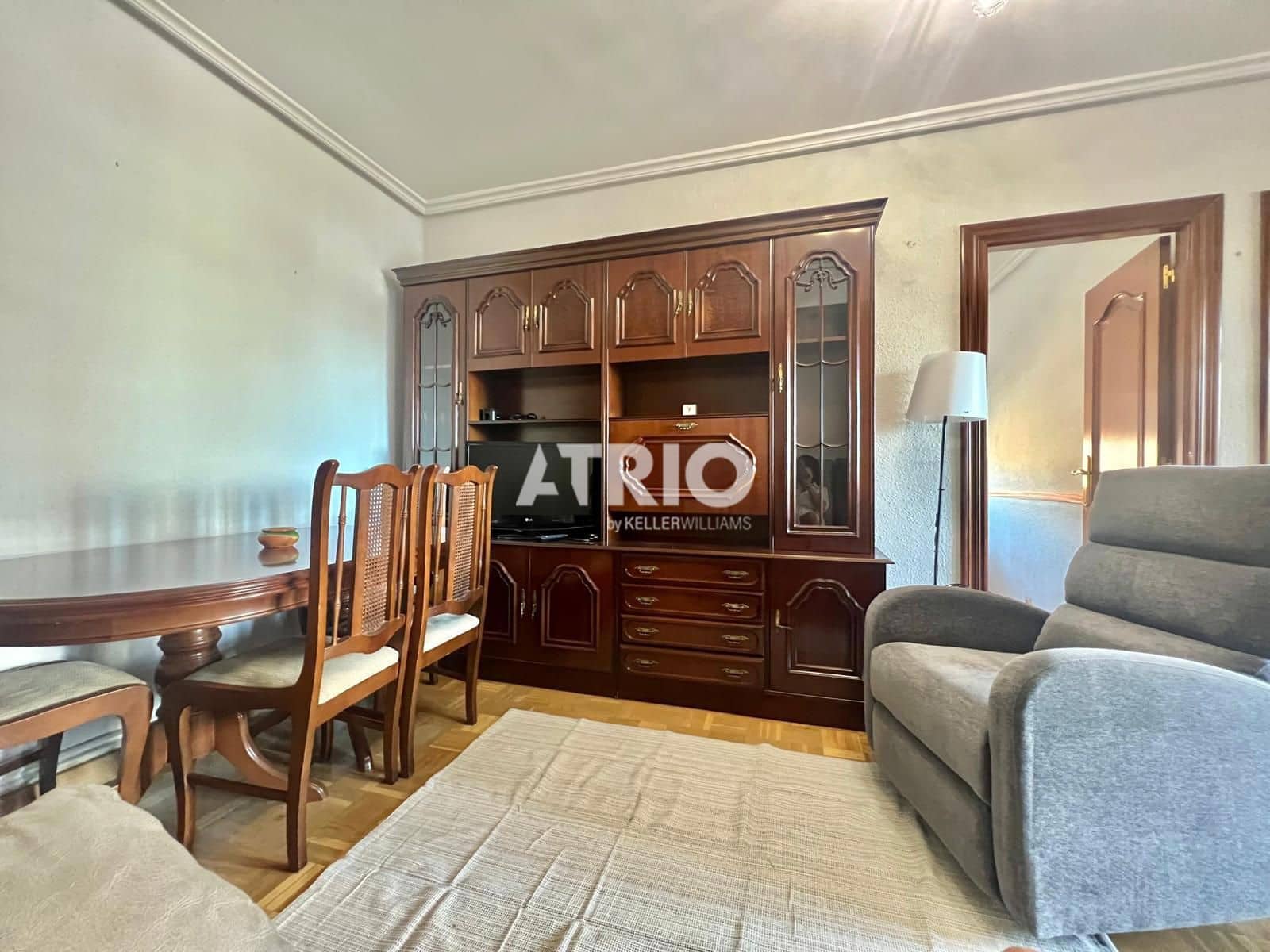 3 bedroom Flat for rent in Burgos city - € 750 (Ref: 9973854)