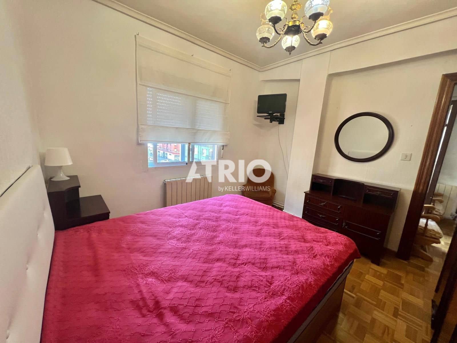3 bedroom Flat for rent in Burgos city - € 750 (Ref: 9973854)
