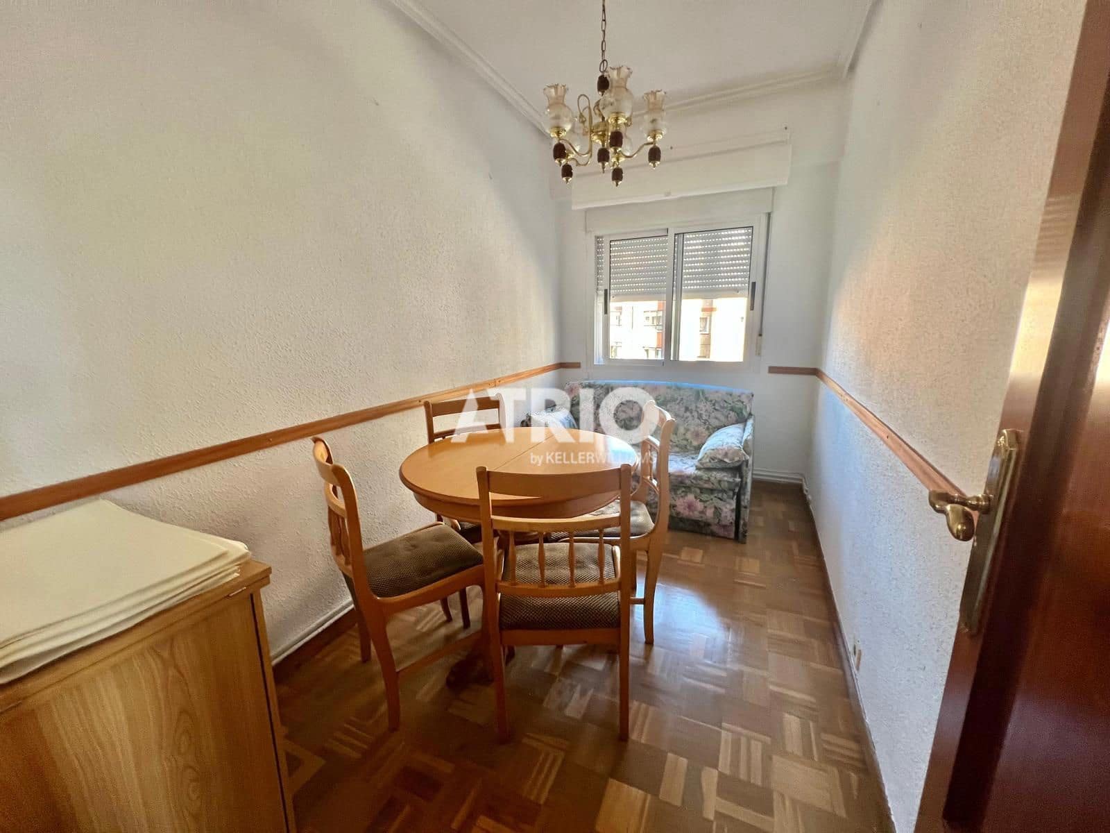 3 bedroom Flat for rent in Burgos city - € 750 (Ref: 9973854)