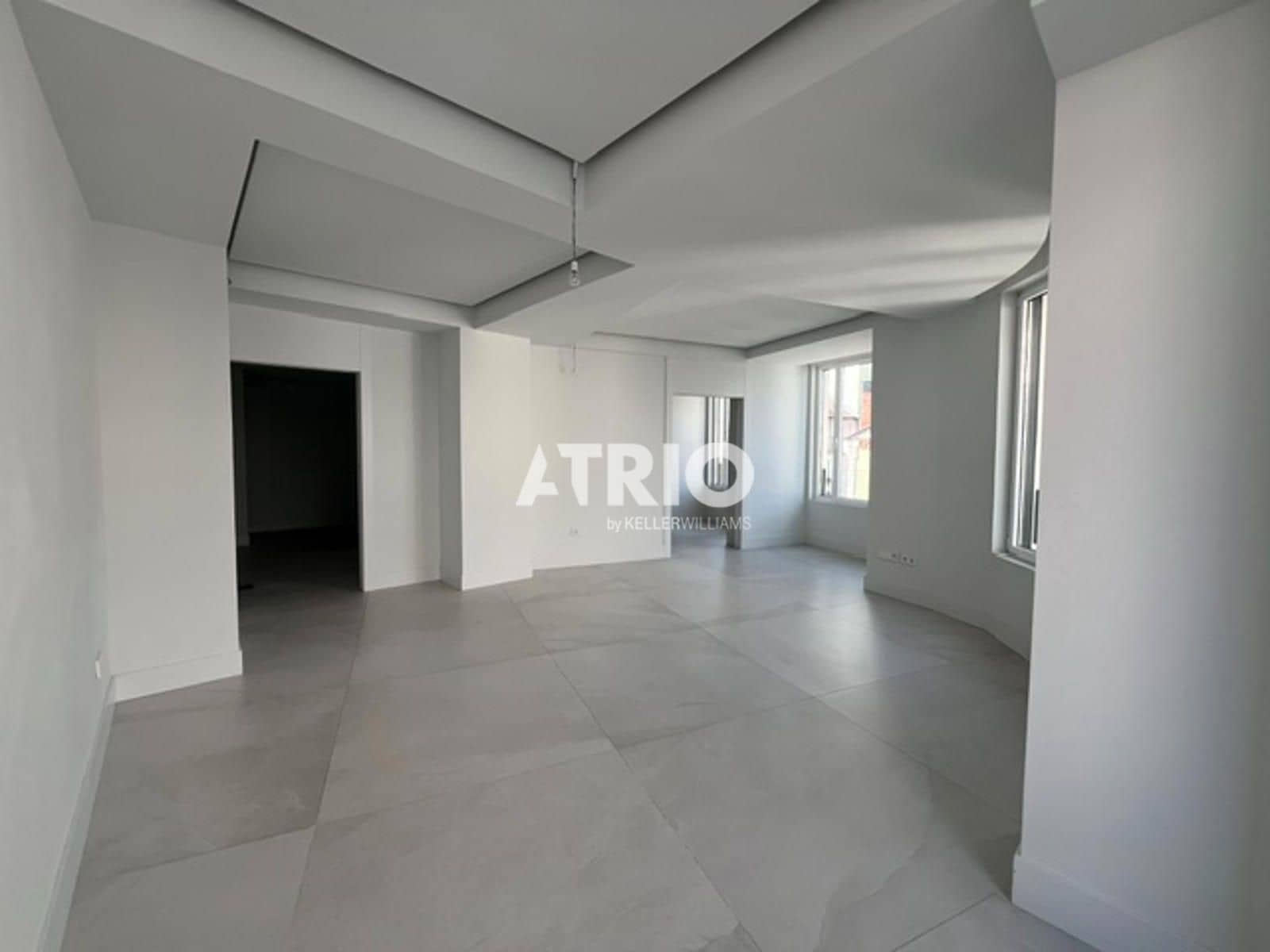 3 Zimmer Wohnung zu vermieten in Burgos Stadt - 1.500 € (Ref: 9977817)