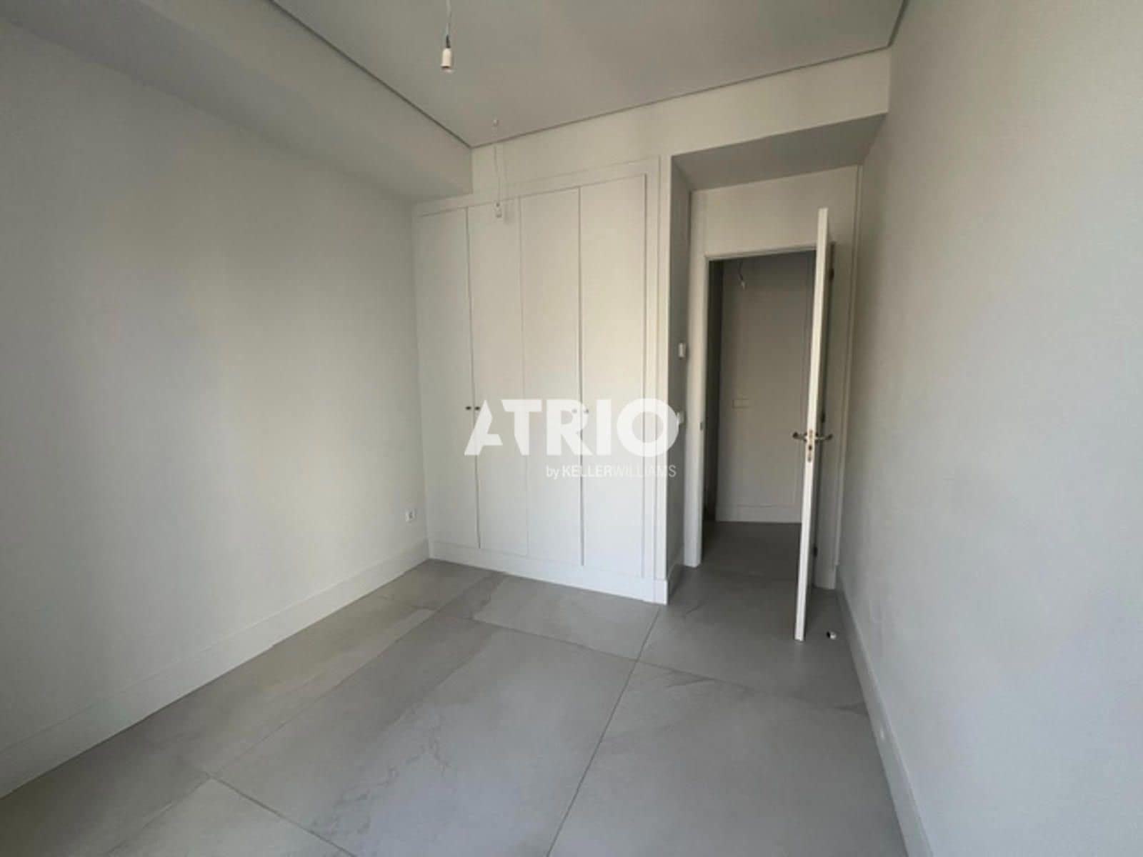 3 Zimmer Wohnung zu vermieten in Burgos Stadt - 1.500 € (Ref: 9977817)