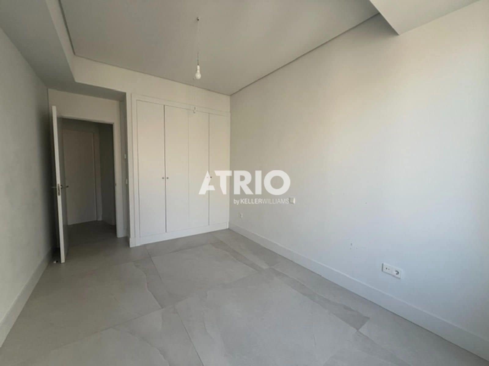 3 Zimmer Wohnung zu vermieten in Burgos Stadt - 1.500 € (Ref: 9977817)