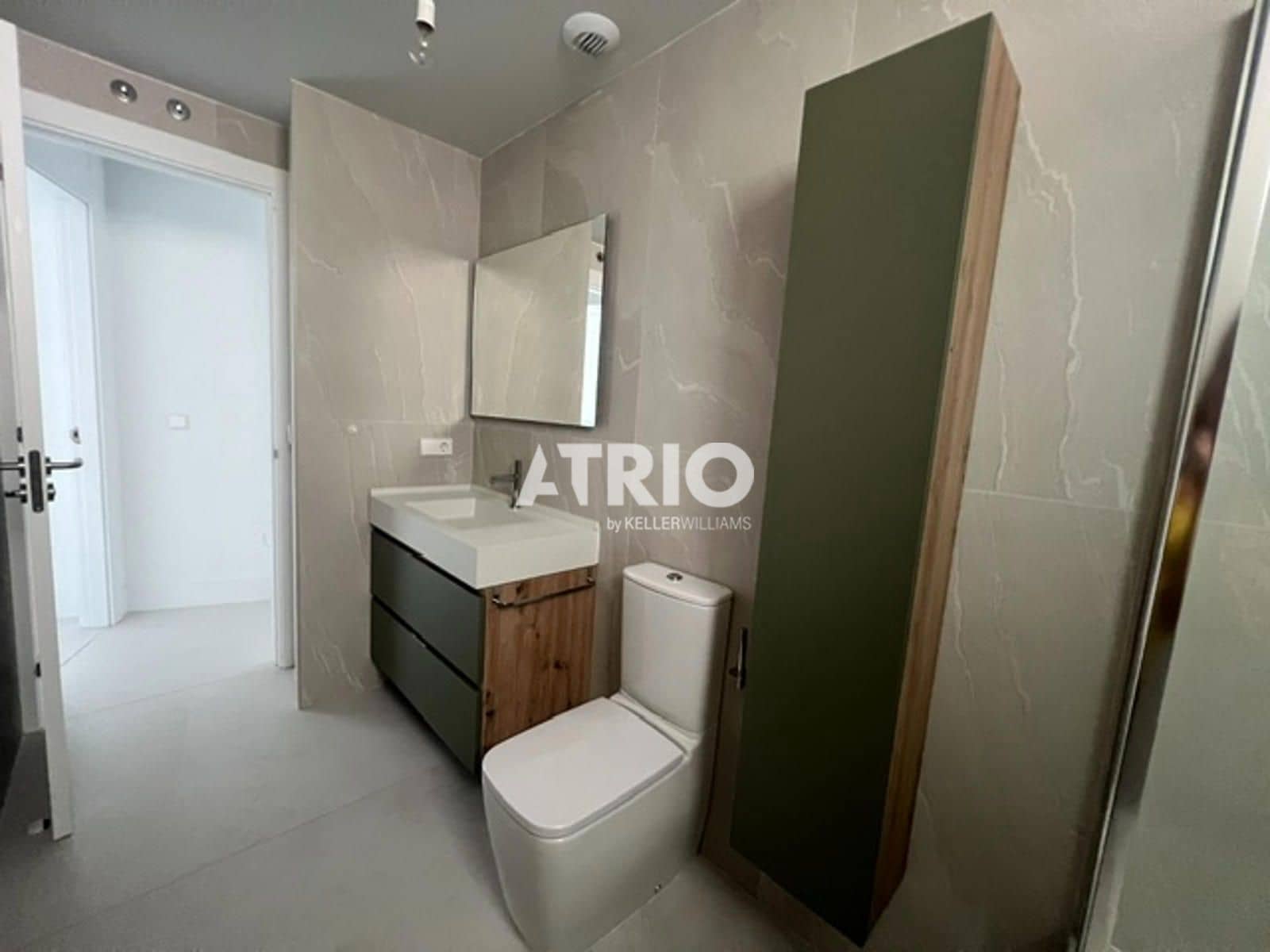3 Zimmer Wohnung zu vermieten in Burgos Stadt - 1.500 € (Ref: 9977817)