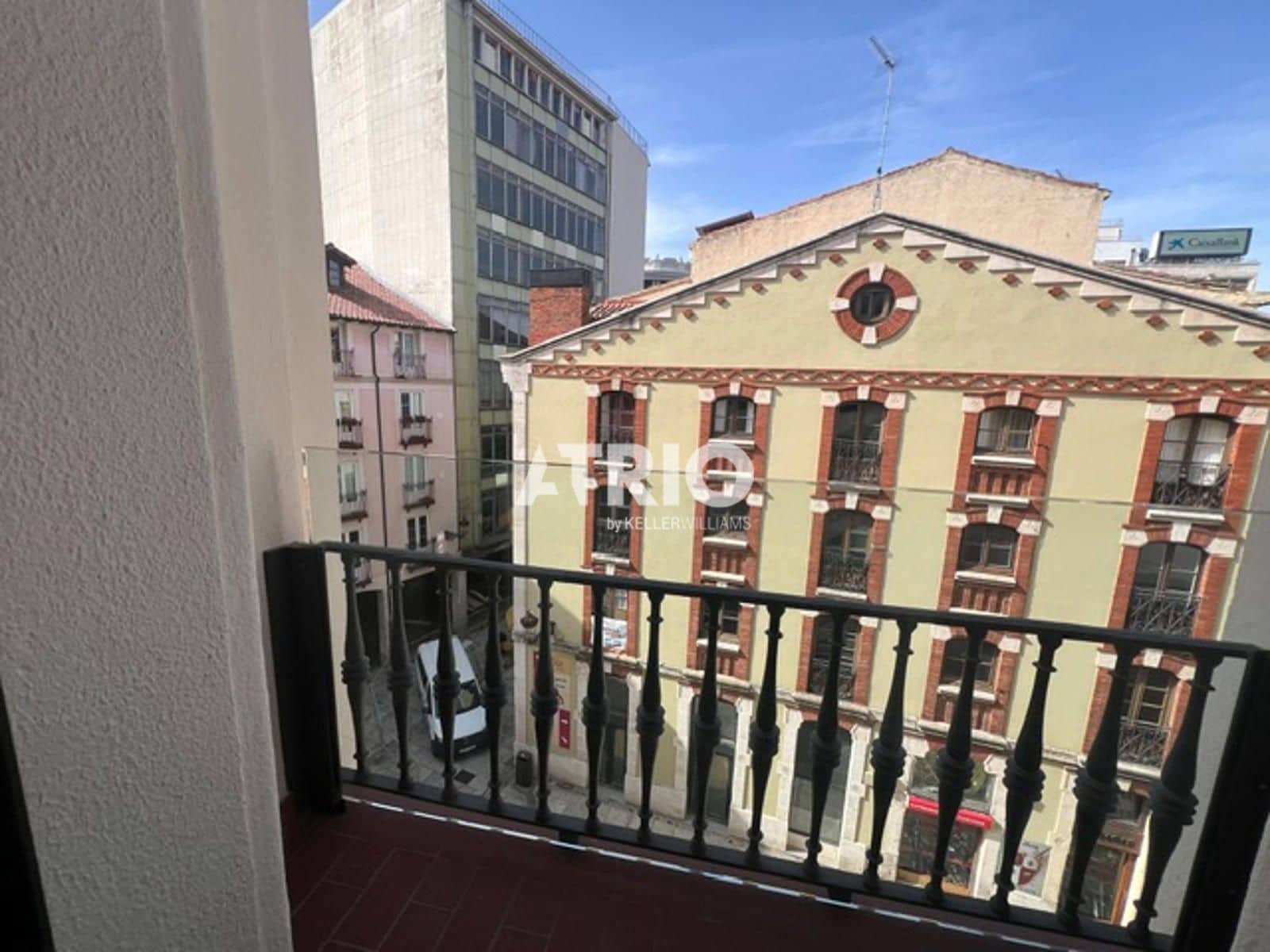 3 Zimmer Wohnung zu vermieten in Burgos Stadt - 1.500 € (Ref: 9977817)
