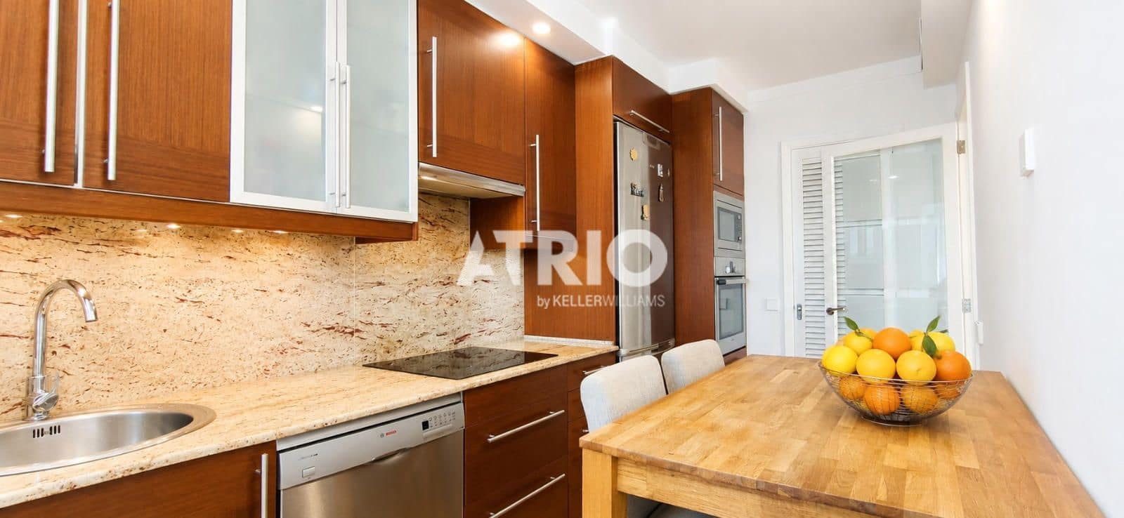 4 bedroom Flat for sale in Palma de Mallorca - € 540,000 (Ref: 9989393)