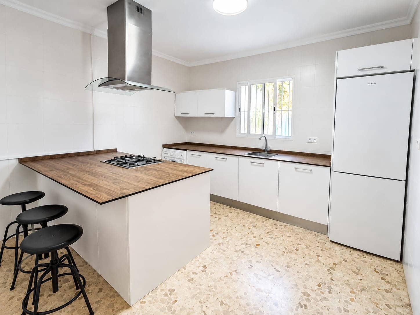 2 sypialnia Finka/Dom wiejski na sprzedaż w Chiclana de la Frontera z basenem garażem - 195 000 € (Ref: 10045950)