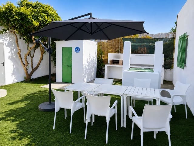 2 quarto Quinta/Casa Rural para venda em Chiclana de la Frontera com piscina garagem - 195 000 € (Ref: 10045950)