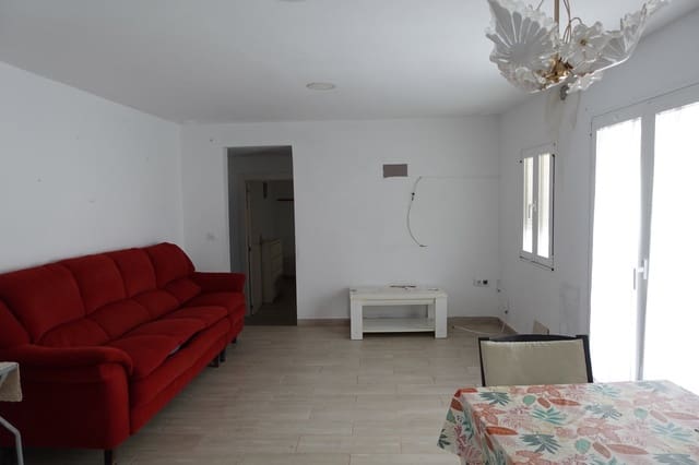 3 makuuhuone Omakotitalo myytävänä paikassa Chiclana de la Frontera - 98 000 € (Ref: 10167063)