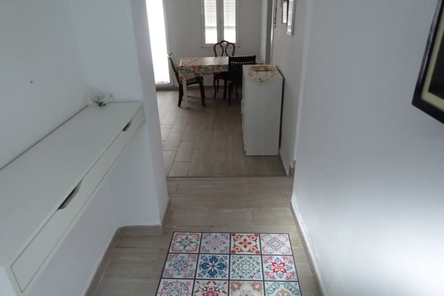 3 makuuhuone Omakotitalo myytävänä paikassa Chiclana de la Frontera - 98 000 € (Ref: 10167063)